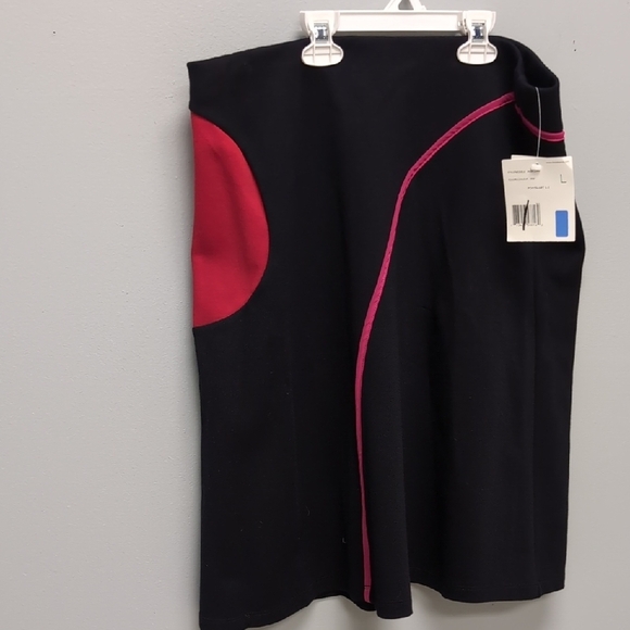 NWT Liz Claiborne Red Black and Pink Strechy Skirt. Size Large - Picture 1 of 5